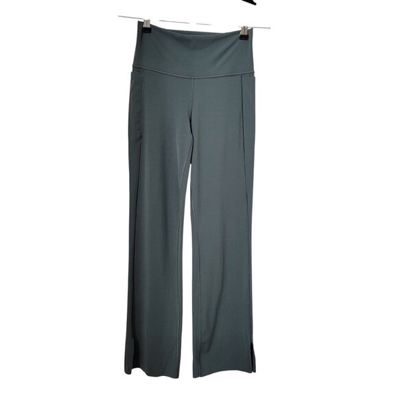 Athleta Size M Transcend Stash Crop Straight Leg, Bali Green, NWOT. Rare Color - Picture 3 of 13